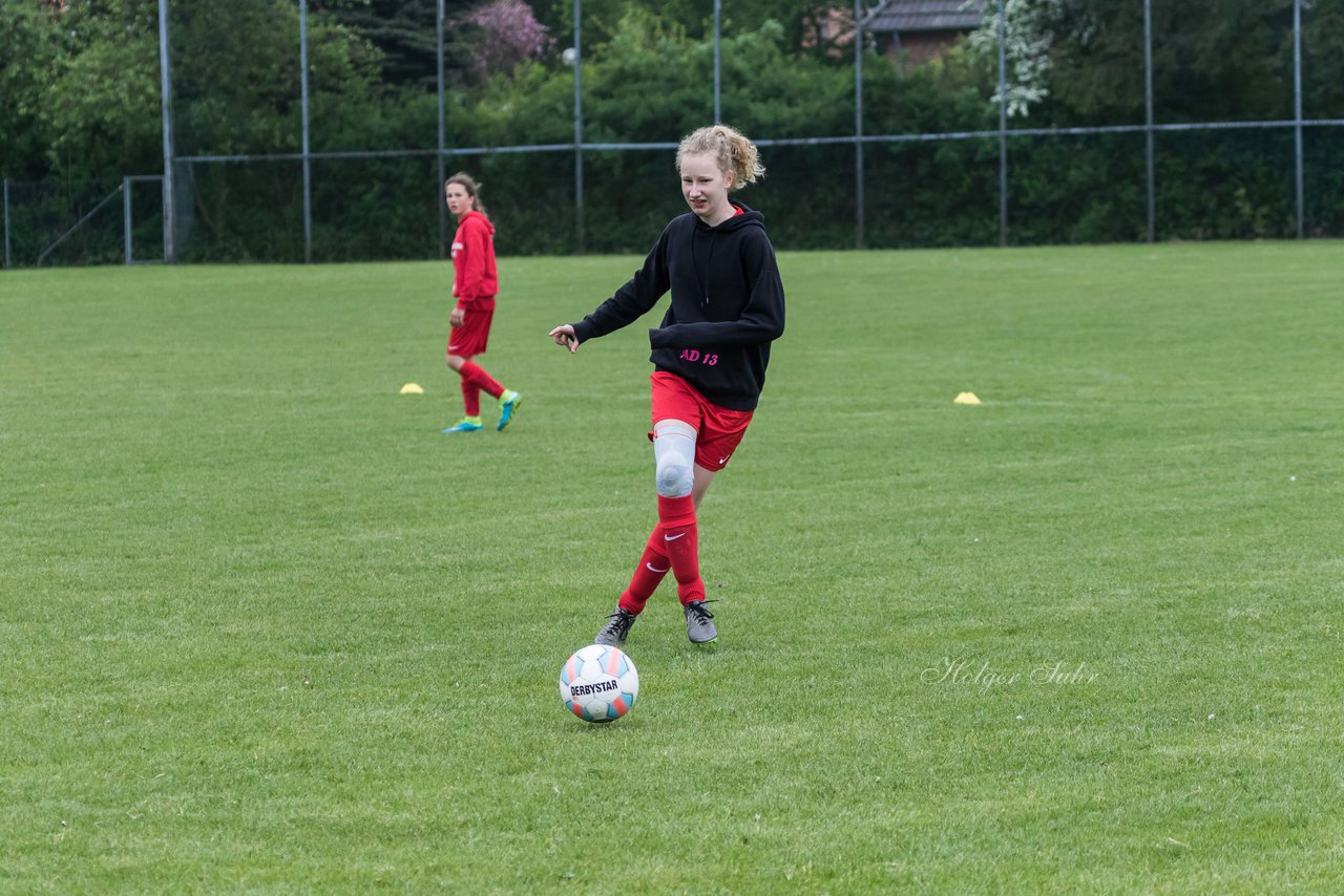 Bild 110 - wCJ SV Steinhorst/Labenz - VfL Oldesloe : Ergebnis: 18:0